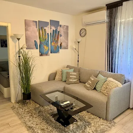 Apartman Kutak Belgrad Exterior foto