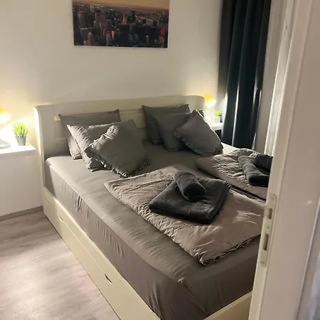 Apartman Kutak Belgrad Exterior foto